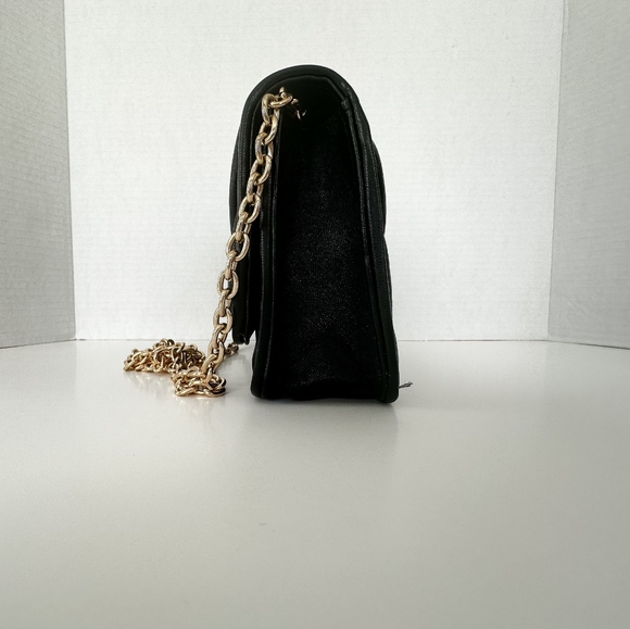 LIKE NEW Miu Miu Sling bag - Picture 5 of 12